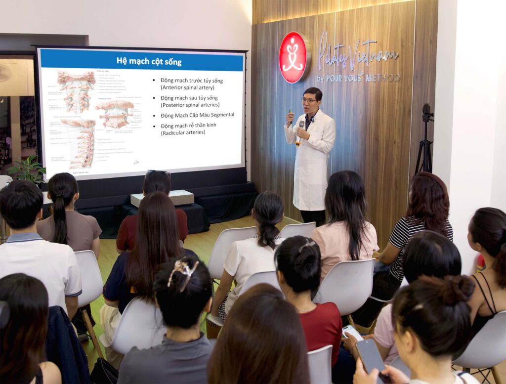 ThS.BSCKII Đoàn Công Minh chia sẻ về vấn đề cổ vai gáy